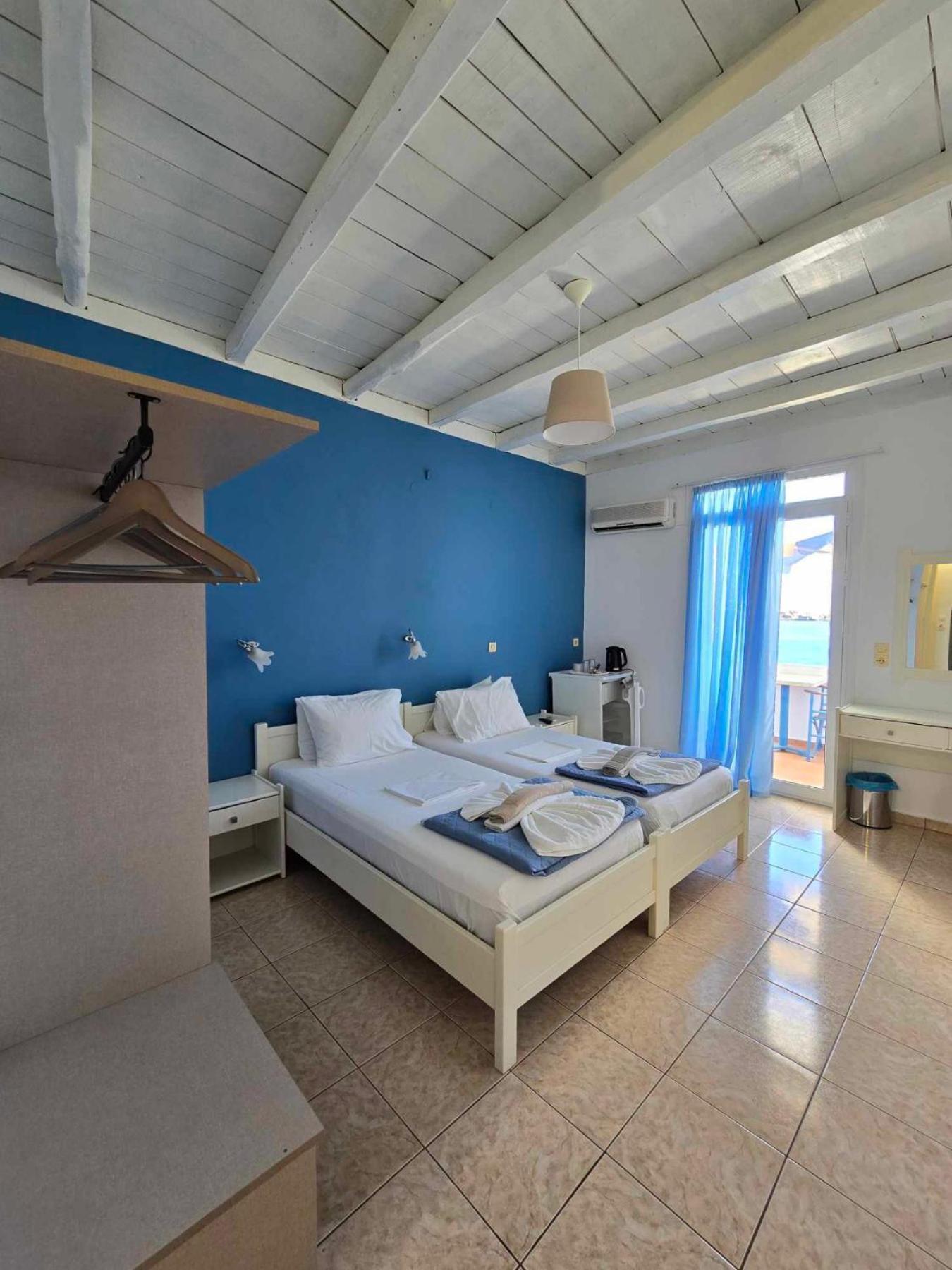 Faros Rooms Loutró Extérieur photo