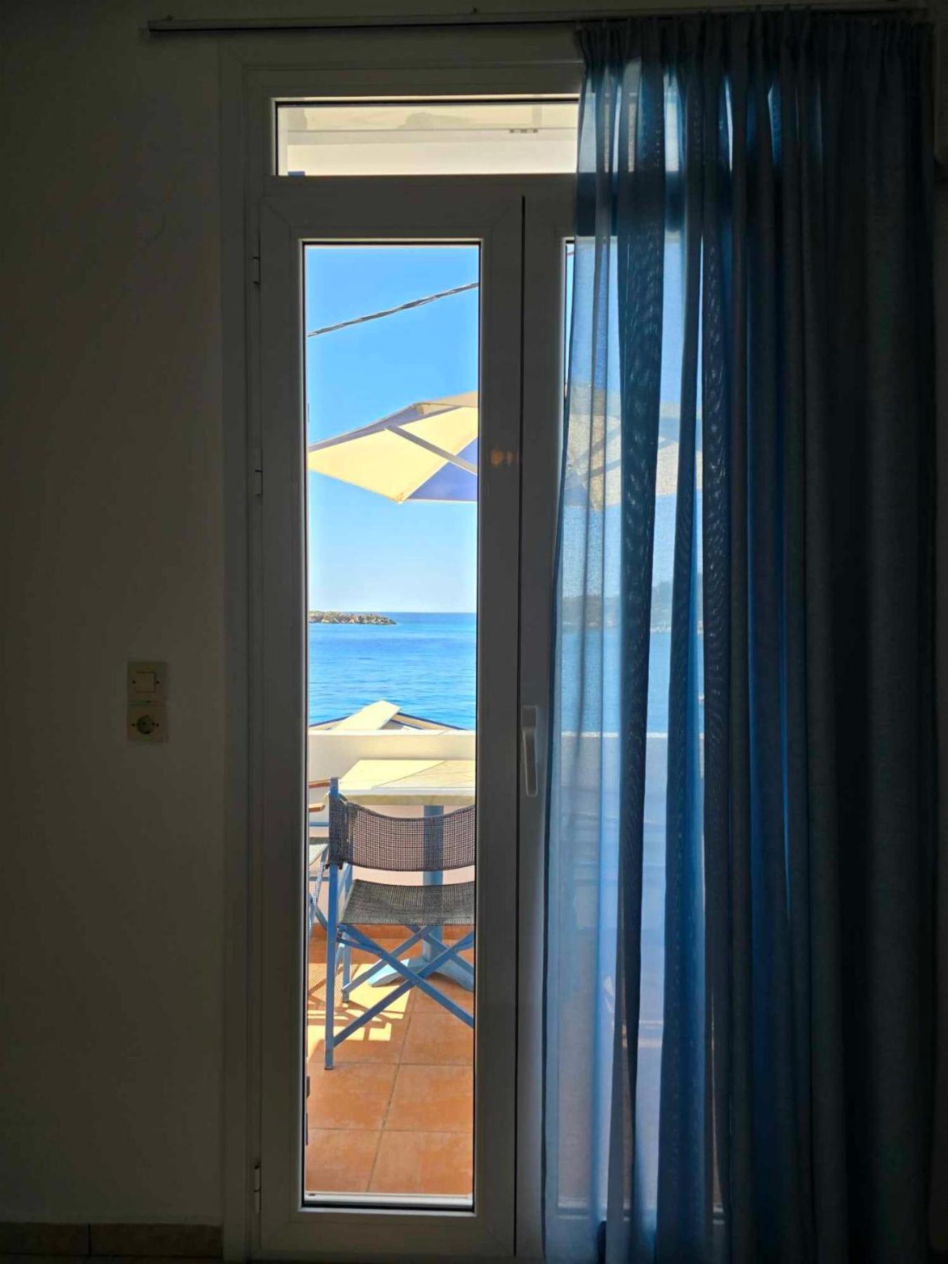 Faros Rooms Loutró Extérieur photo